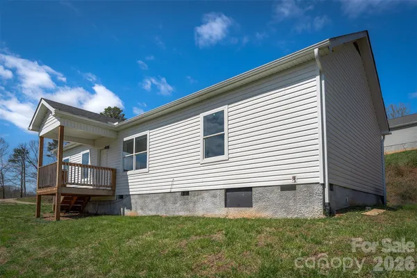 $375,000 | 138 Indian Paintbrush Lane, Alexander, NC 28701