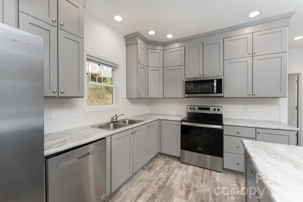 $375,000 | 138 Indian Paintbrush Lane, Alexander, NC 28701