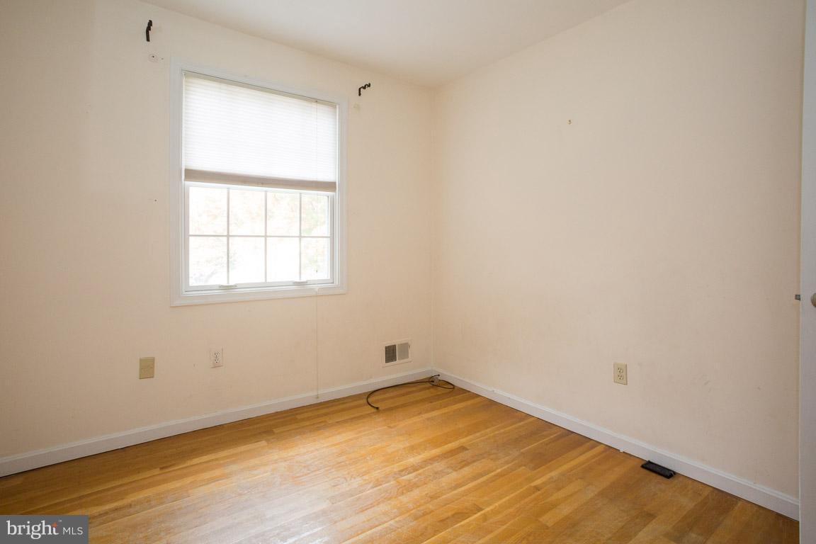 10929 Amherst Avenue, Unit 12 Silver Spring, MD 20902 - Photo 19 of 39 Gallery Image 19