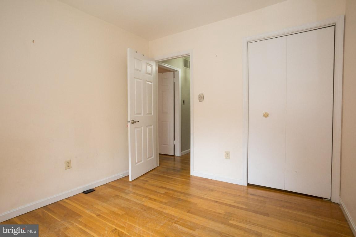 10929 Amherst Avenue, Unit 12 Silver Spring, MD 20902 - Photo 23 of 39 Gallery Image 23