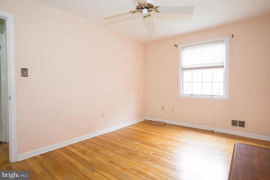 10929 Amherst Avenue, Unit 12 Silver Spring, MD 20902 - Photo 25 of 39 Gallery Image 25