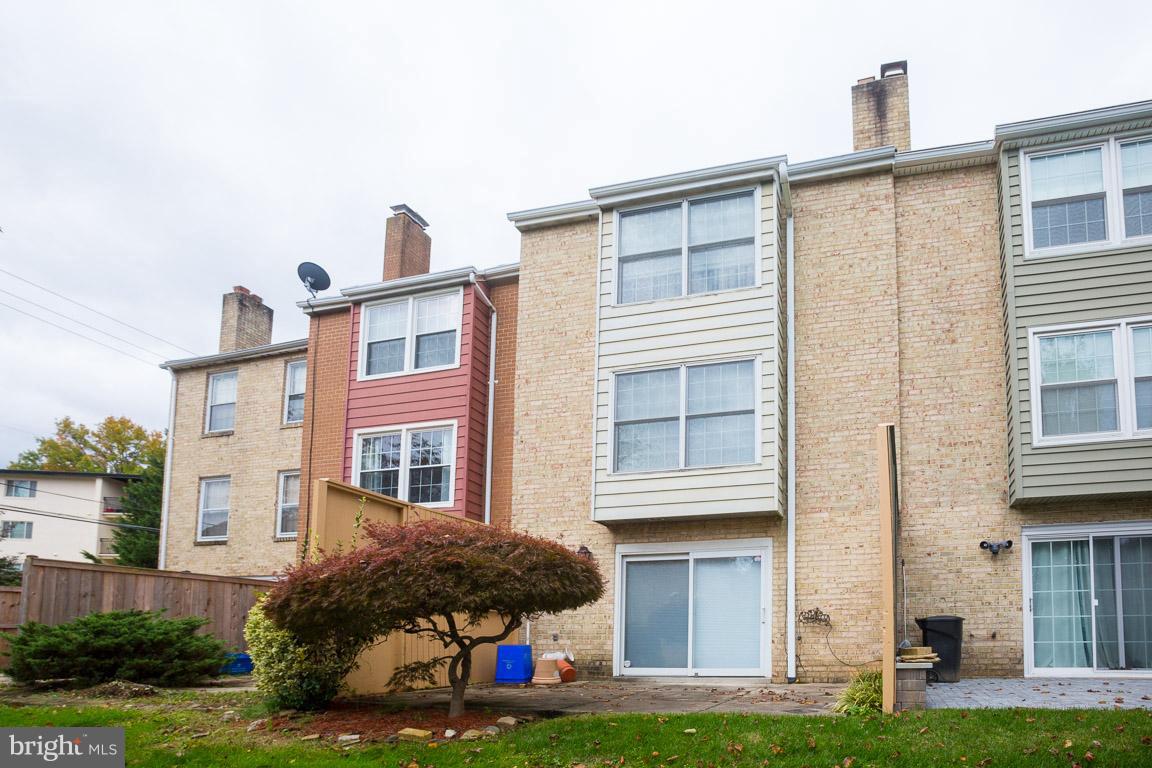 10929 Amherst Avenue, Unit 12 Silver Spring, MD 20902 - Photo 34 of 39 Gallery Image 34