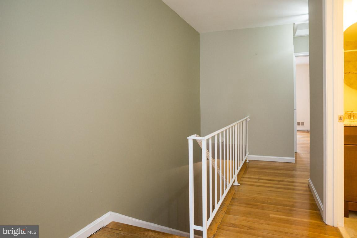 10929 Amherst Avenue, Unit 12 Silver Spring, MD 20902 - Photo 10 of 39 Gallery Image 10