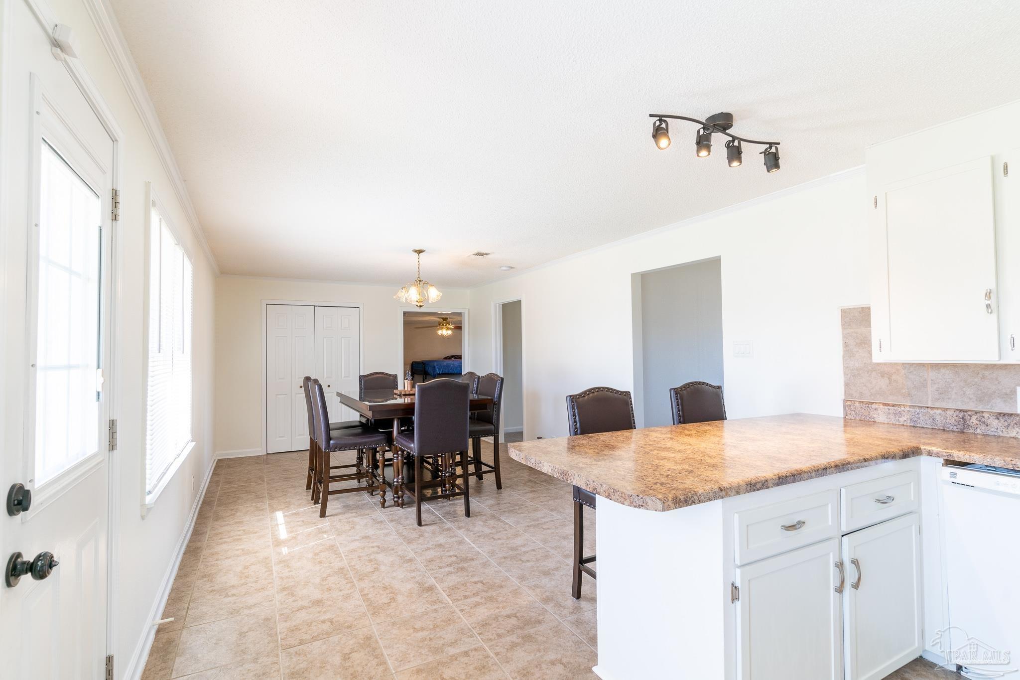6511 Suwanee Road Pensacola, FL 32526 - Photo 15 of 43 Gallery Image 15