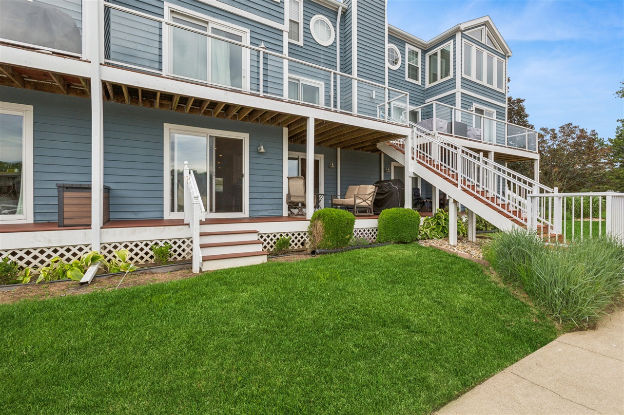 2329 South Pointe Way St. Joseph, MI 49085 - Photo 22 of 29