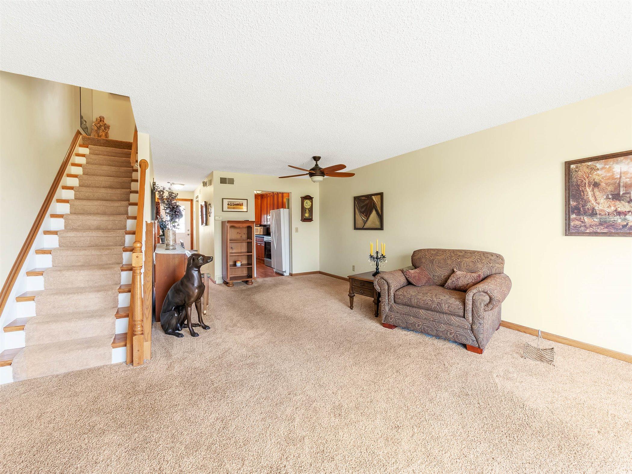 125 Cuttle Road, Unit E36 Marysville, MI 48040 - Photo 15 of 40 15-125 Cuttle Rd, E36-WindowStill-Real-E