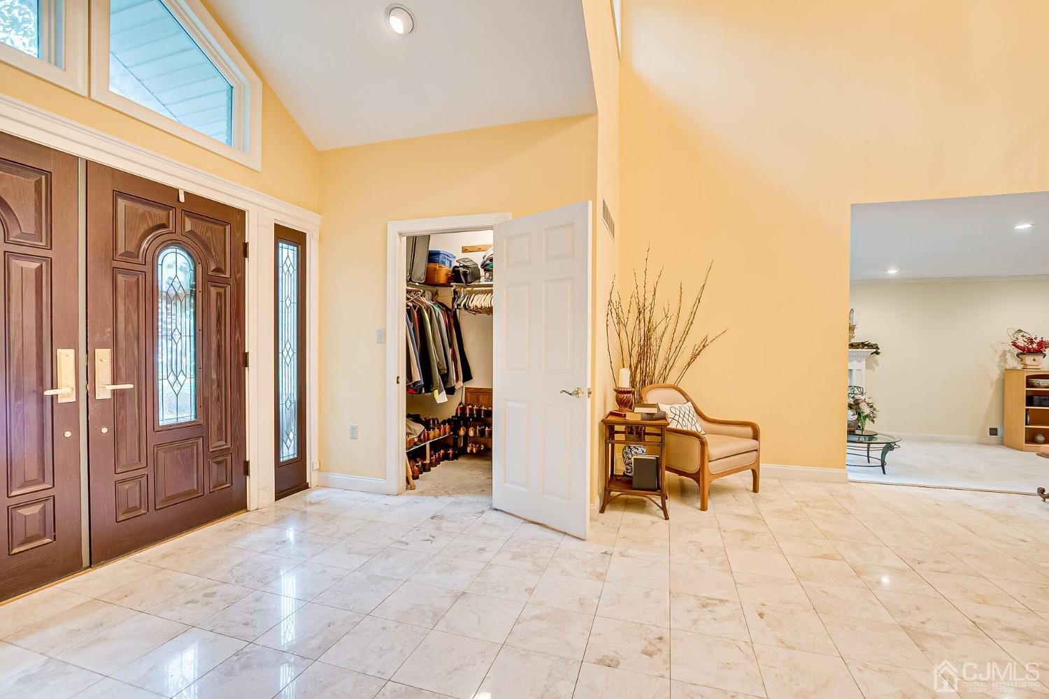 12 Clive Hills Road Edison, NJ 08820 - Photo 9 of 65