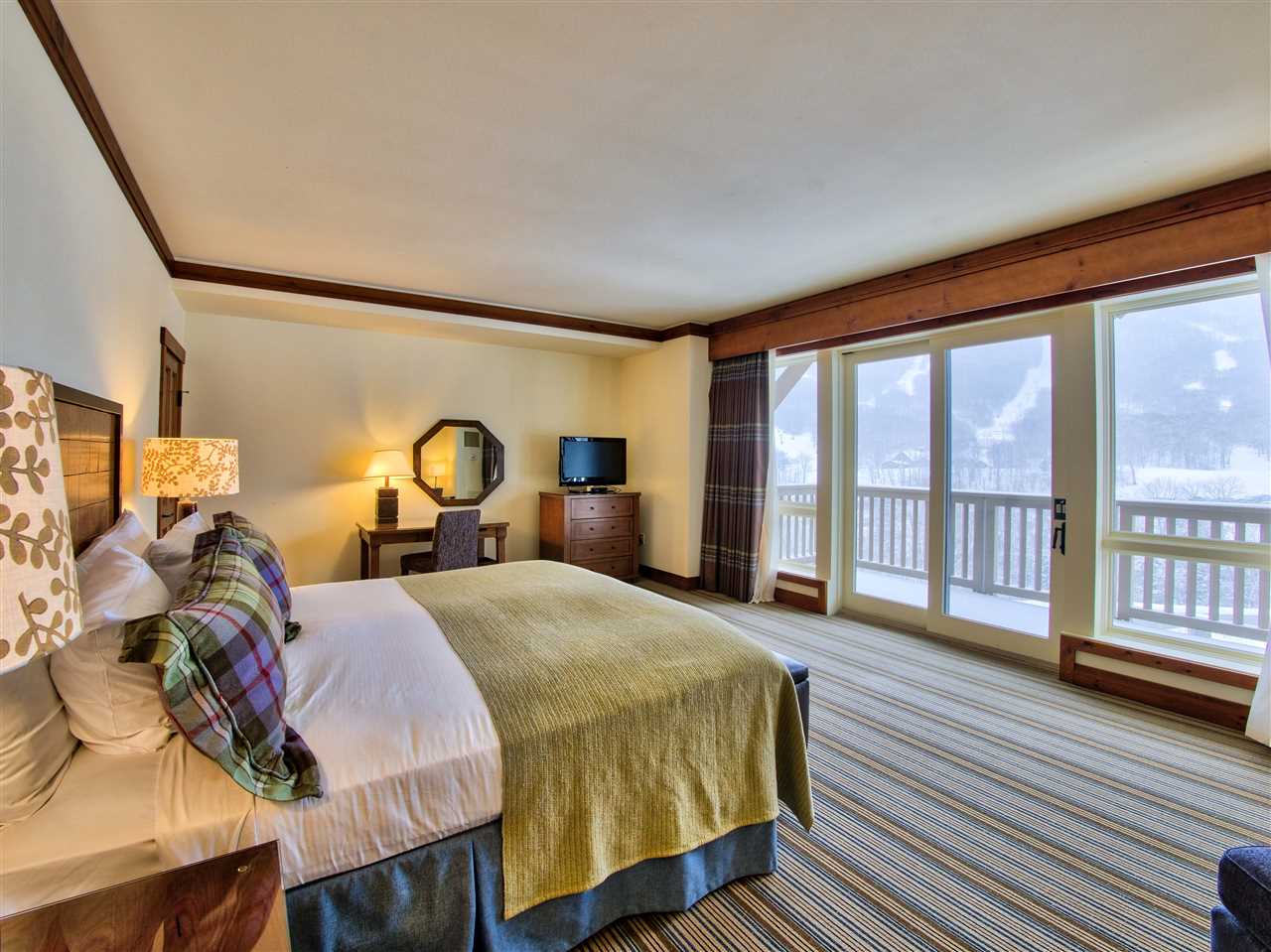 7412 Mountain Road, Unit 461 #502 Stowe, VT 05672 - Photo 16 of 40