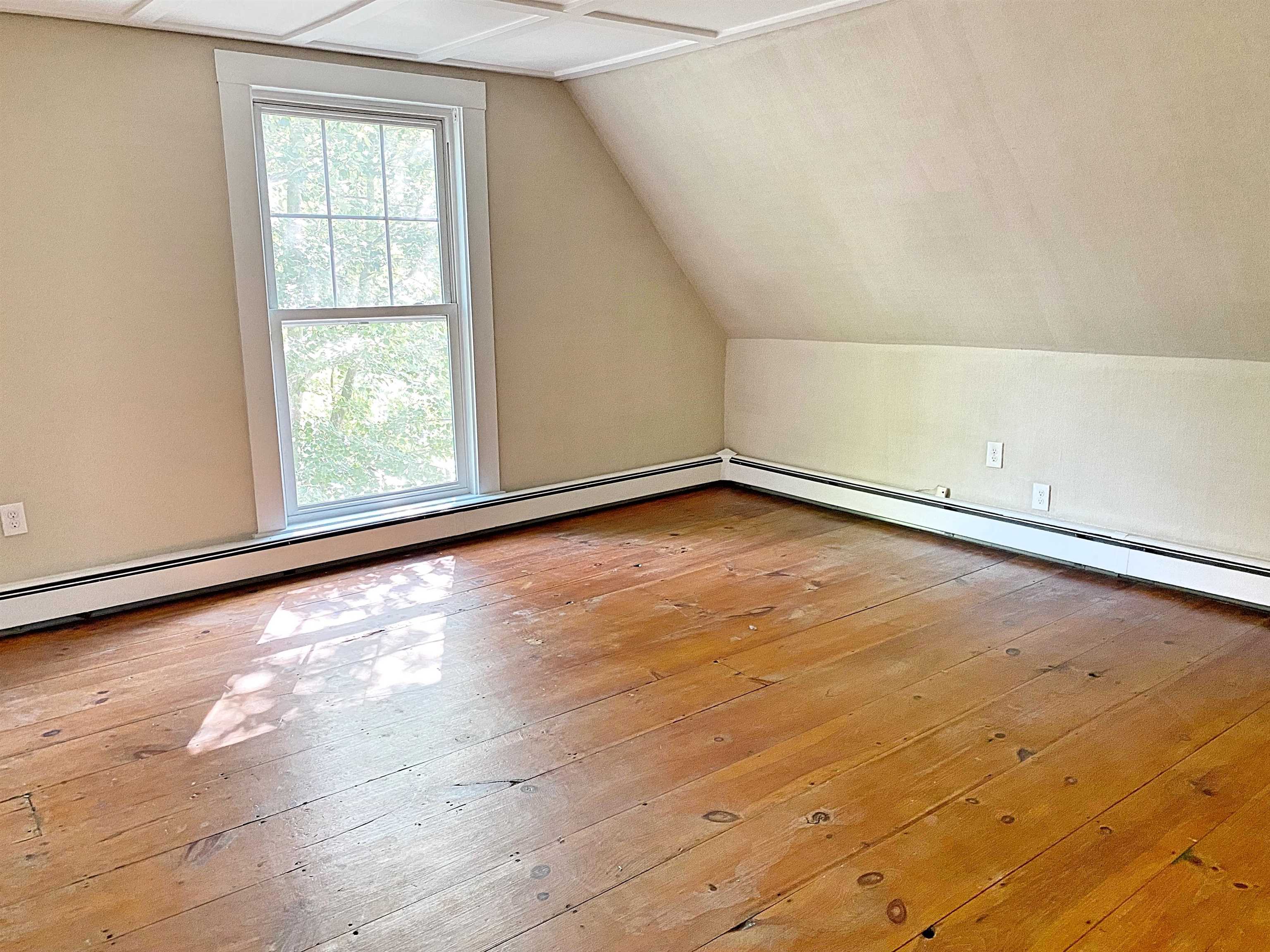40 Maple Street Hopkinton, NH 03229 - Photo 13 of 40