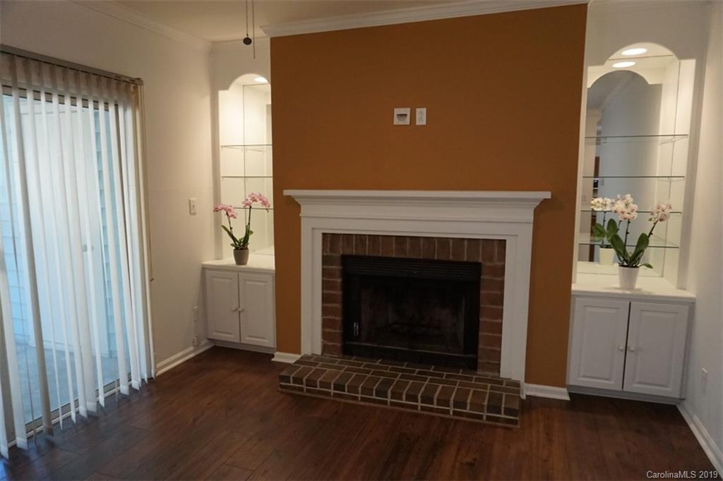 768 Marsh Road, Unit 7682 Charlotte, NC 28209 - Photo 4 of 11