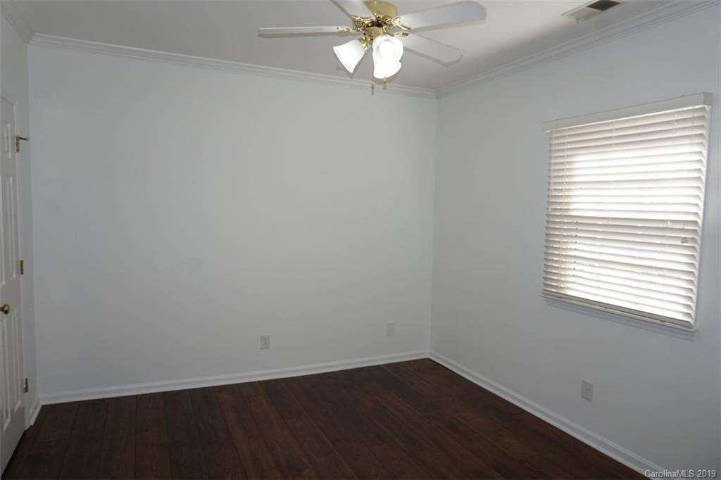 768 Marsh Road, Unit 7682 Charlotte, NC 28209 - Photo 6 of 11