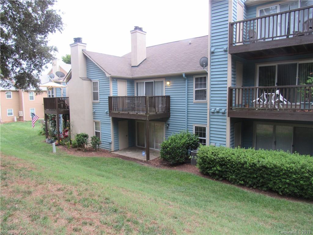 768 Marsh Road, Unit 7682 Charlotte, NC 28209 - Photo 9 of 11