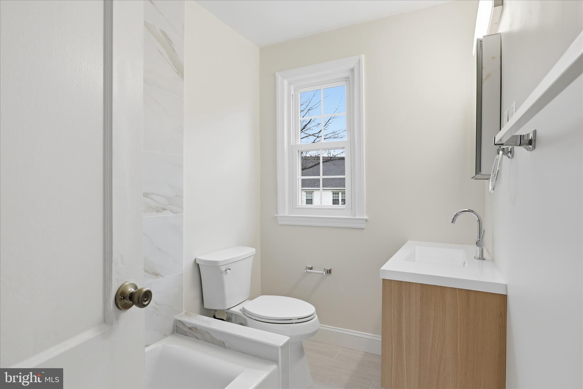 1317 South Walter Reed Drive, Unit 17201 Arlington, VA 22204 - Photo 21 of 32