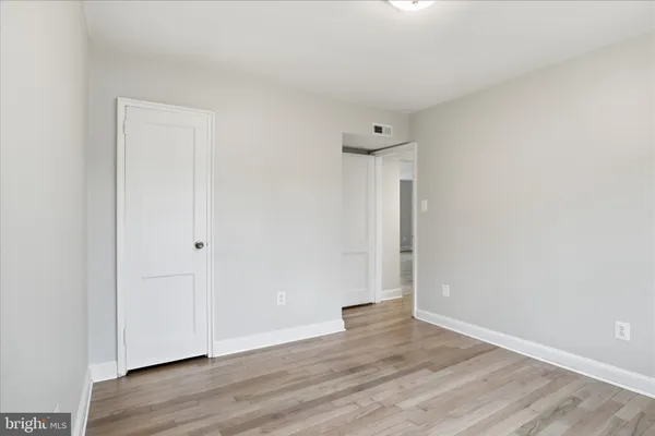 $329,000 | 1317 South Walter Reed Drive, Unit 17201, Arlington, VA 22204