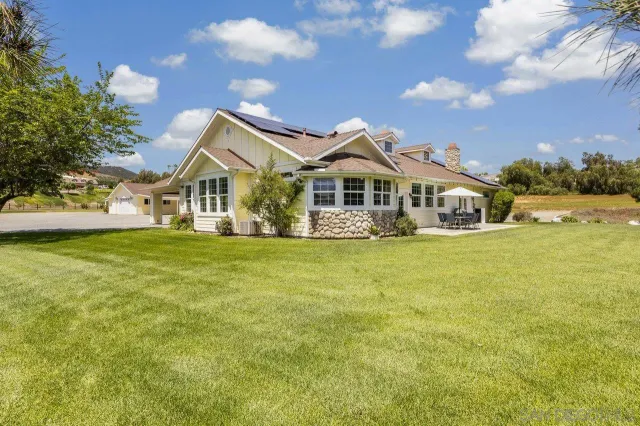 $3,195,000 | 3232 North Twin Oaks Valley Road, San Marcos, CA 92069