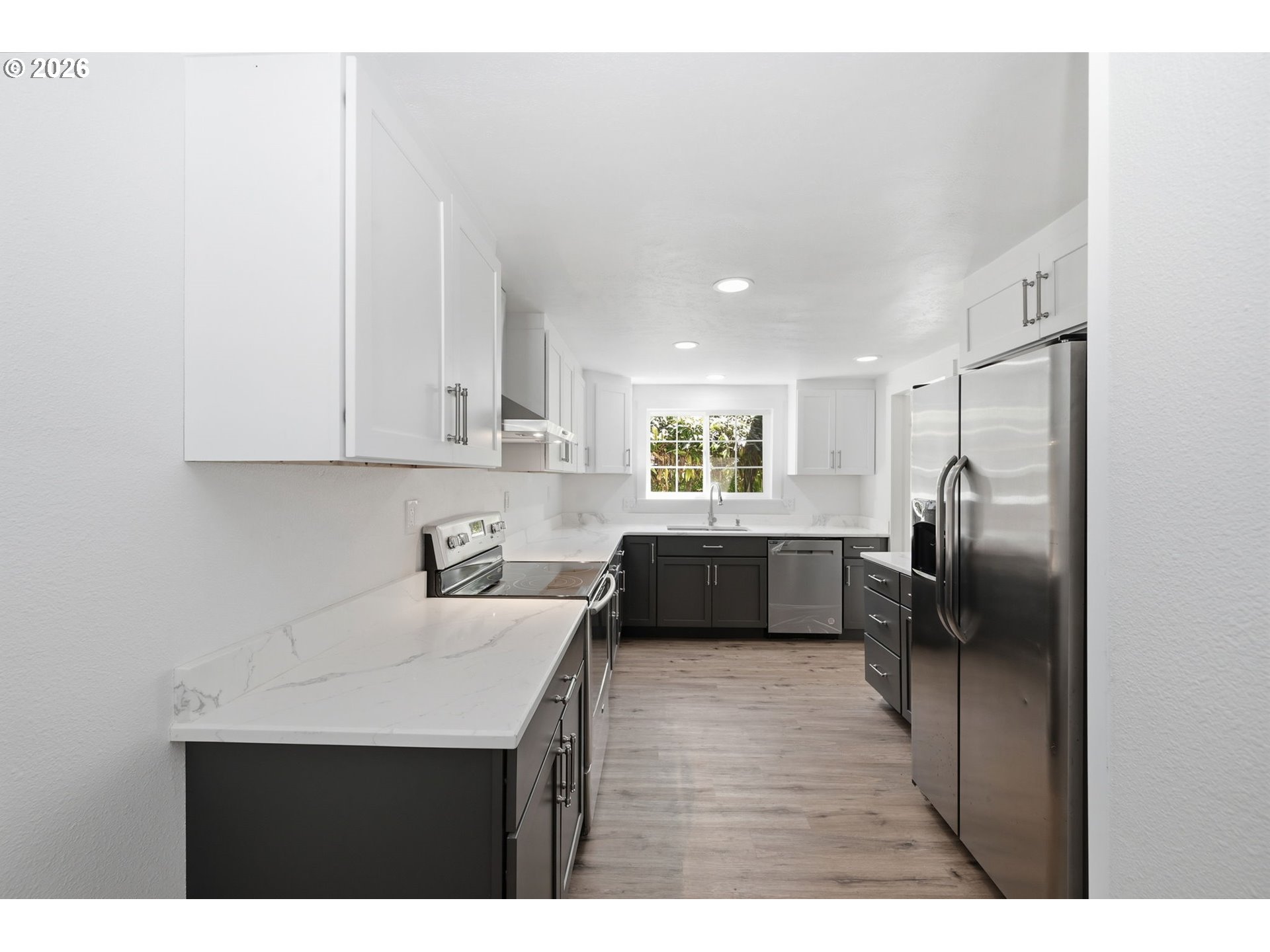 301 Irving Road Eugene, OR 97404 - Photo 3 of 43