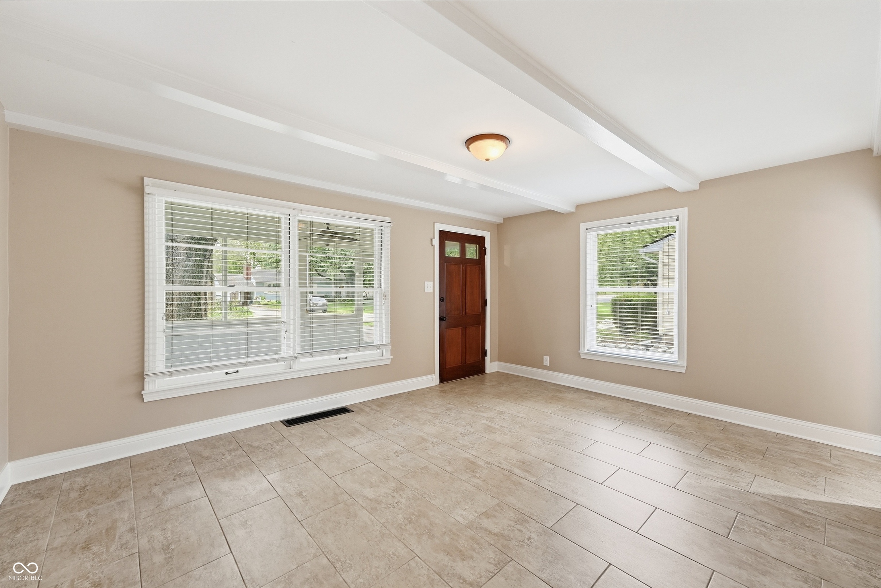 1219 Nicholas Road Indianapolis, IN 46220 - Photo 14 of 37 Gallery Image 14