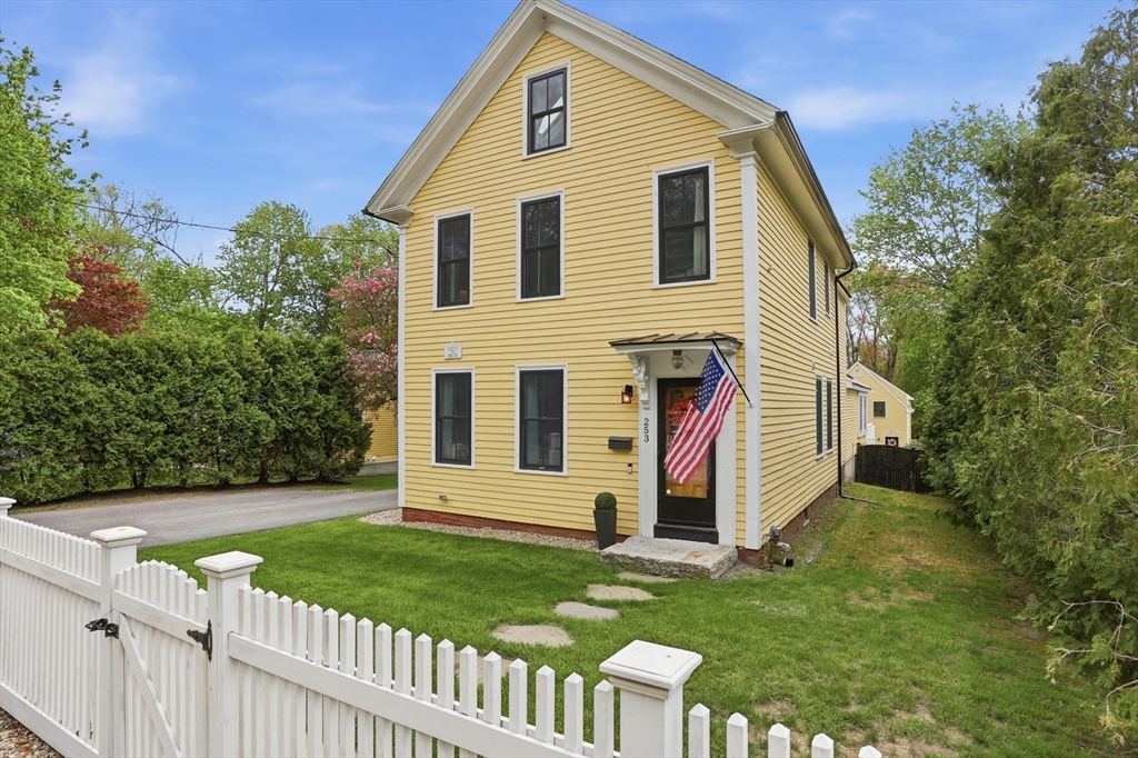 253 Great Road Bedford, MA 01730 - Photo 1 of 41