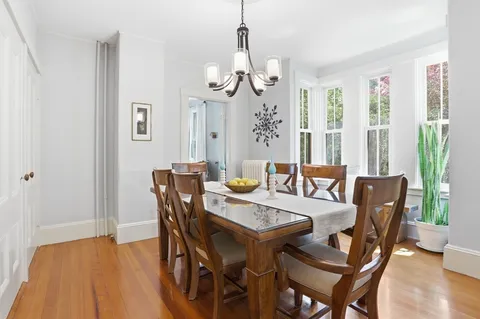 $1,078,000 | 253 Great Road, Bedford, MA 01730