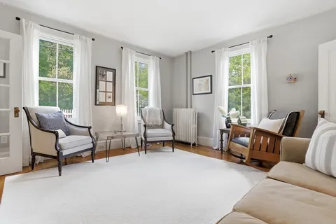 $1,078,000 | 253 Great Road, Bedford, MA 01730