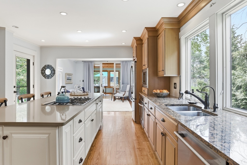 253 Great Road Bedford, MA 01730 - Photo 2 of 41