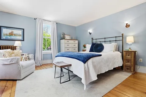 $1,078,000 | 253 Great Road, Bedford, MA 01730