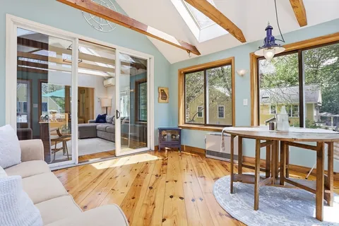 $1,078,000 | 253 Great Road, Bedford, MA 01730