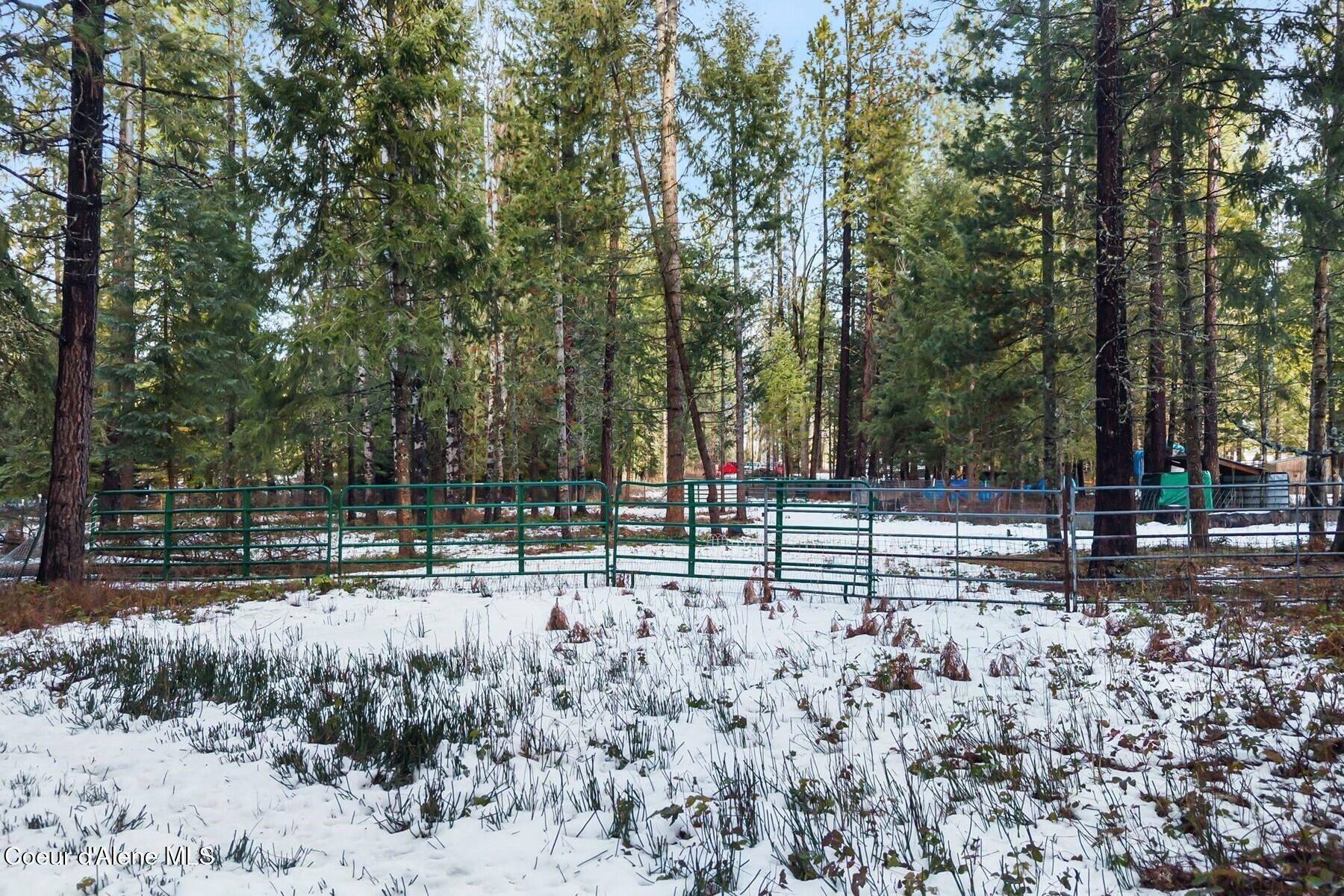 842 Samuels Road Sandpoint, ID 83864 - Photo 8 of 22 Fully Fenced, Perfect for Horses