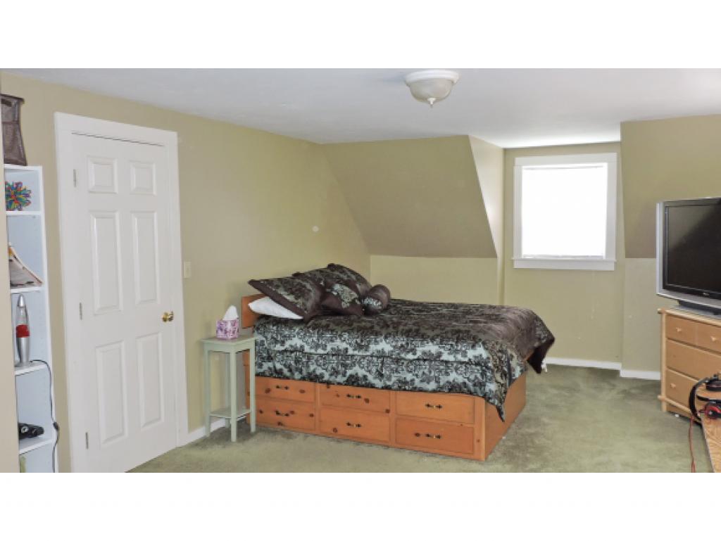 162 Winslow Road Weare, NH 03281 - Photo 23 of 27