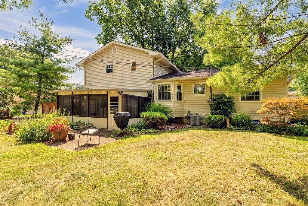 162 Devon Road Delaware, OH 43015 - Photo 27 of 38 162DevonRoadExt_Hommati102(9)