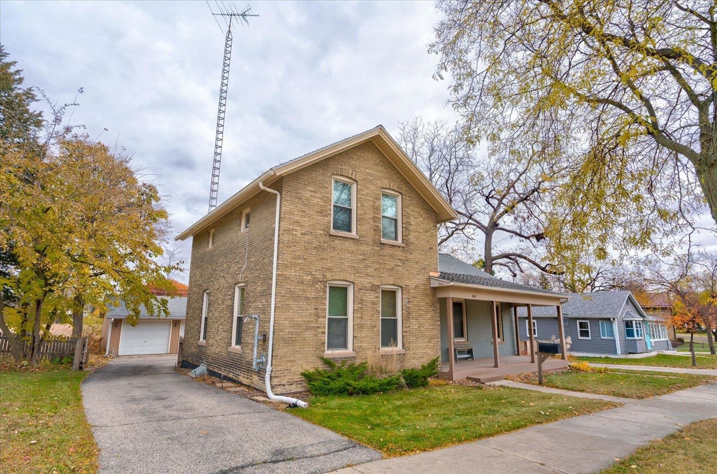 947 West Wisconsin Street Portage, WI 53901 - Photo 28 of 66