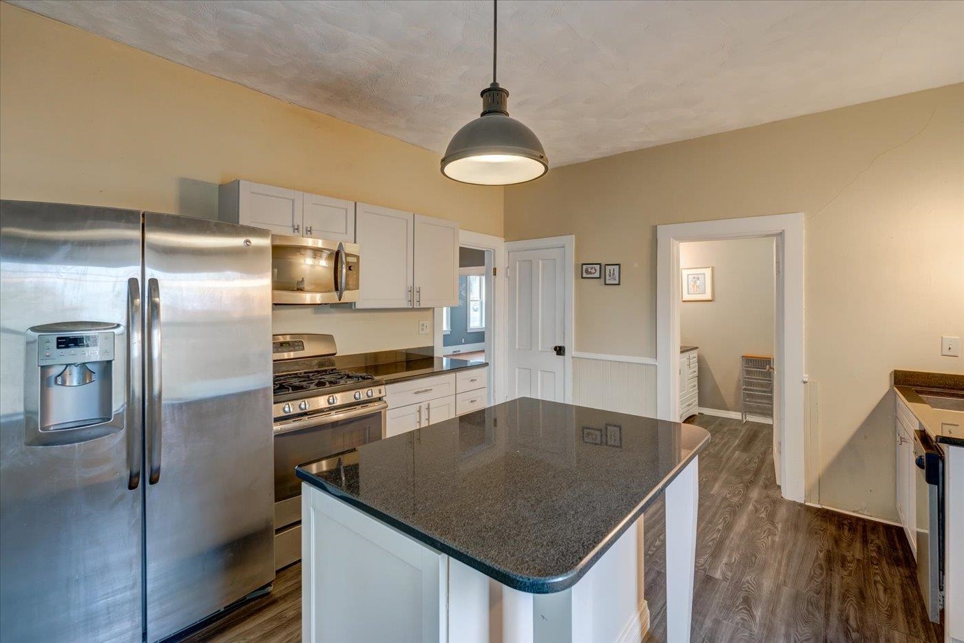 947 West Wisconsin Street Portage, WI 53901 - Photo 5 of 66