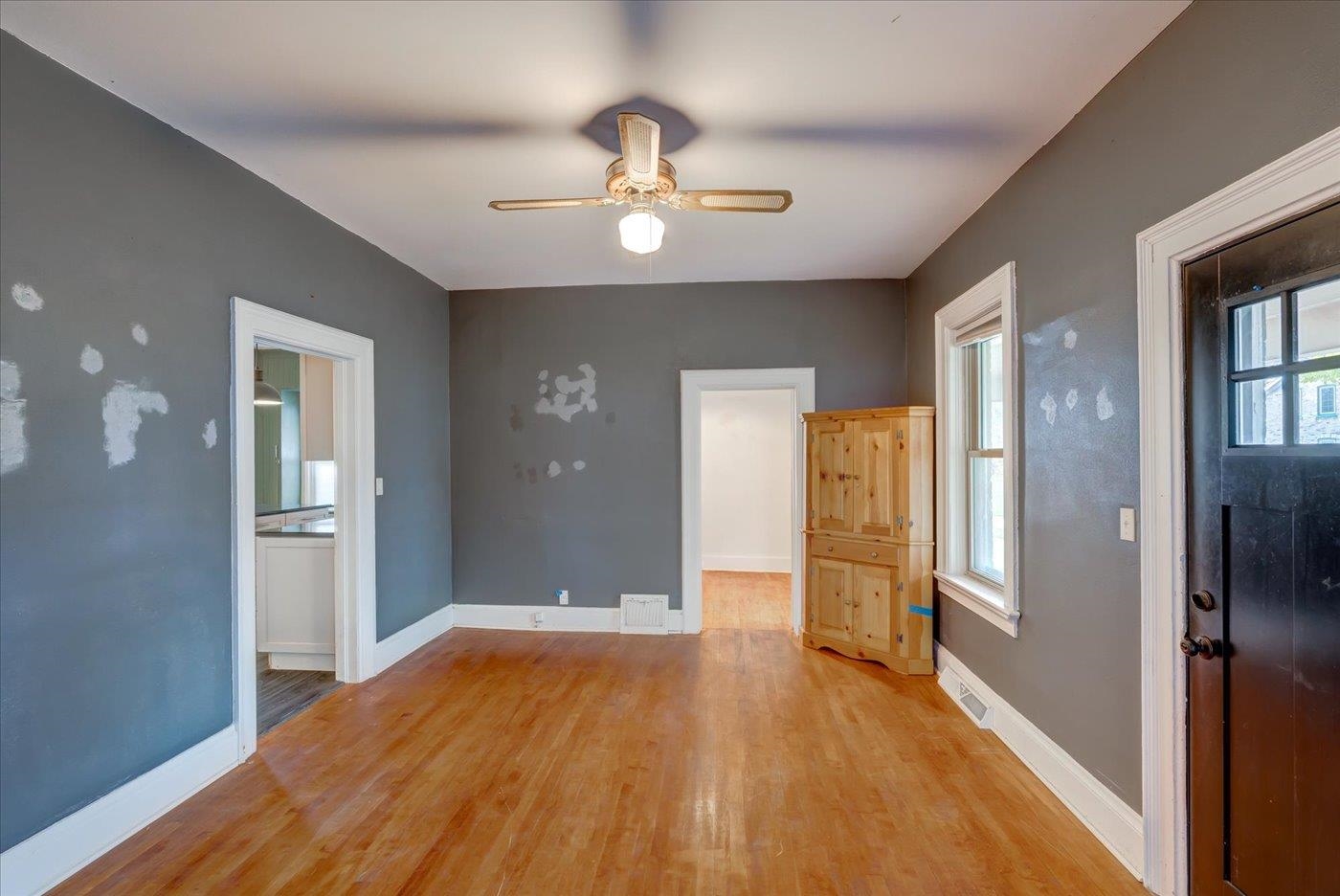 947 West Wisconsin Street Portage, WI 53901 - Photo 9 of 66