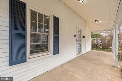 $1,195,000 | 320 Laverne Avenue, Alexandria, VA 22305