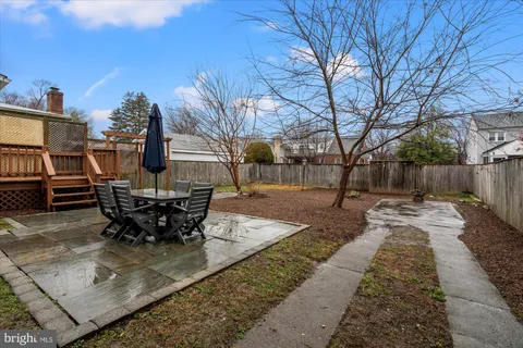 $1,195,000 | 320 Laverne Avenue, Alexandria, VA 22305