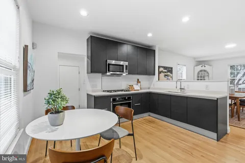 $1,195,000 | 320 Laverne Avenue, Alexandria, VA 22305