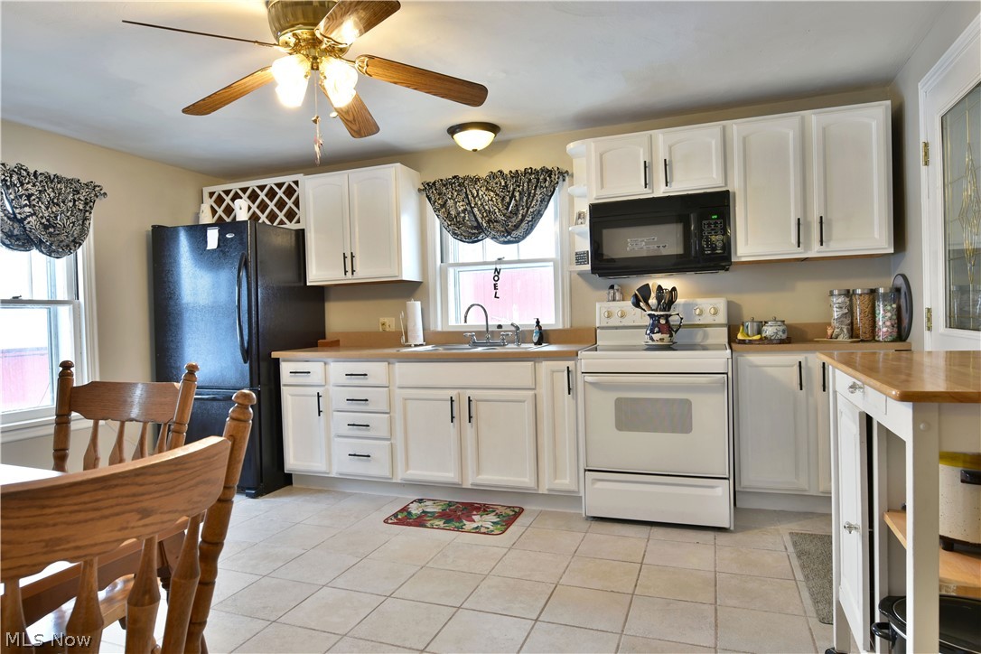 3216 East South Range Road New Springfield, OH 44443 - Photo 11 of 32