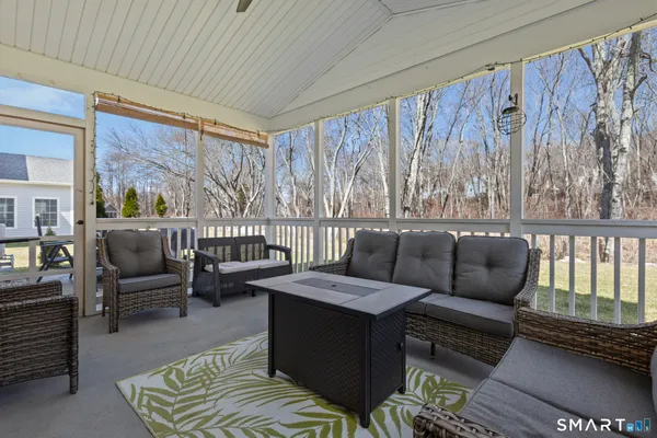 $435,000 | 8 Grace Lane, Unit 8, Moosup, CT 06354