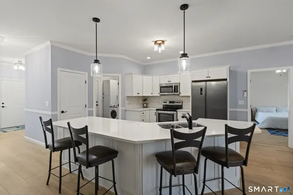 $435,000 | 8 Grace Lane, Unit 8, Moosup, CT 06354