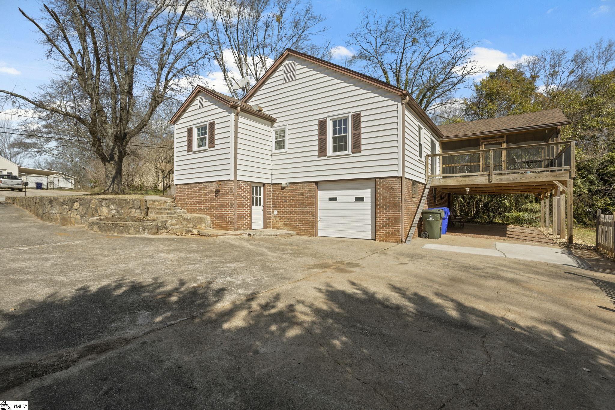 110 Ridgecrest Drive Greenville, SC 29609 - Photo 32 of 45 Gallery Image 32