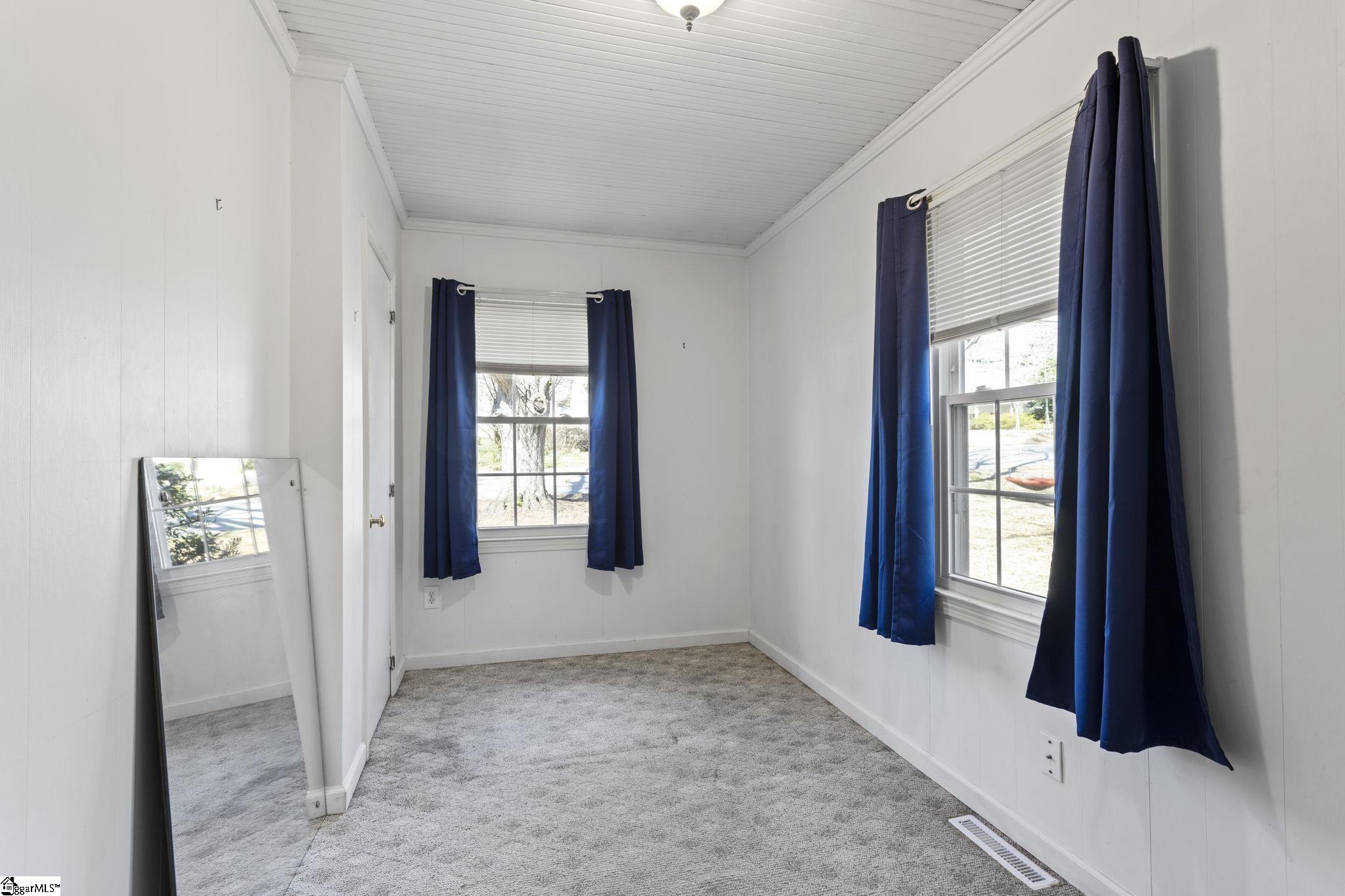 110 Ridgecrest Drive Greenville, SC 29609 - Photo 10 of 45 Gallery Image 10