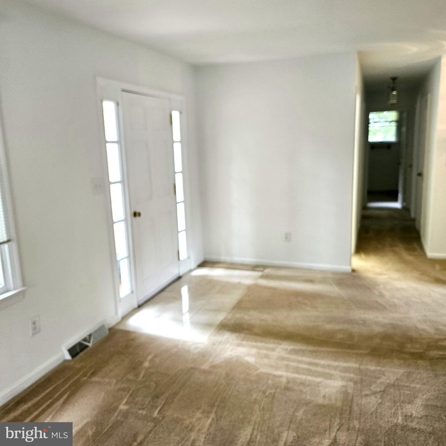 7 Skyline Lane Washington, VA 22747 - Photo 15 of 42 a view of an empty room