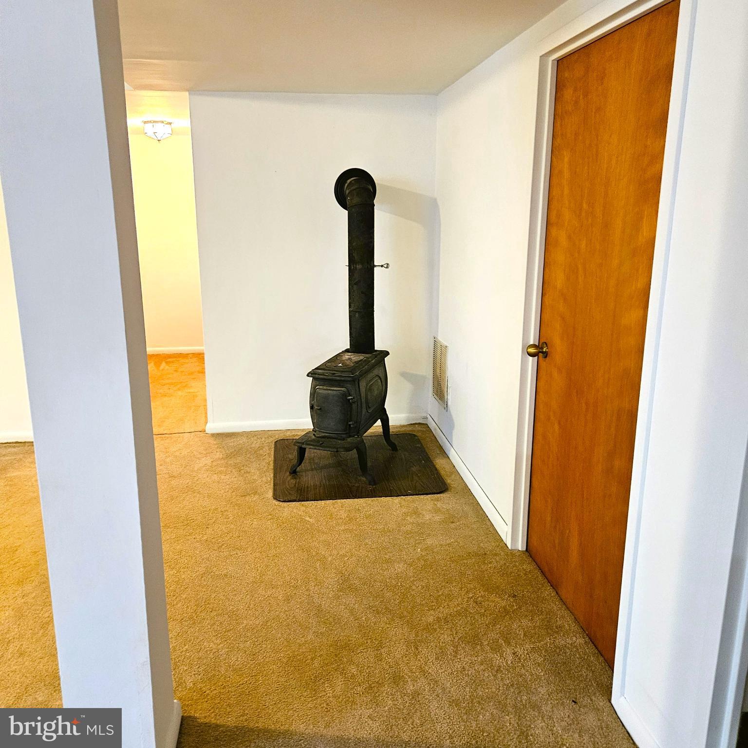 7 Skyline Lane Washington, VA 22747 - Photo 39 of 42 a bathroom with a sink