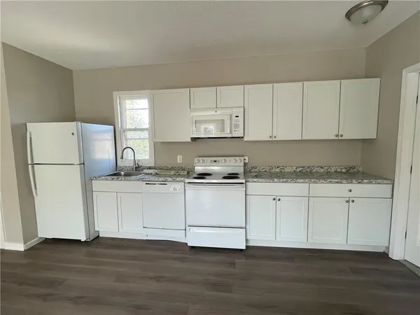 $185,000 | 1002 North 9th Street, St. Joseph, MO 64501