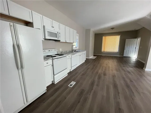 $199,900 | 1002 North 9th Street, St. Joseph, MO 64501