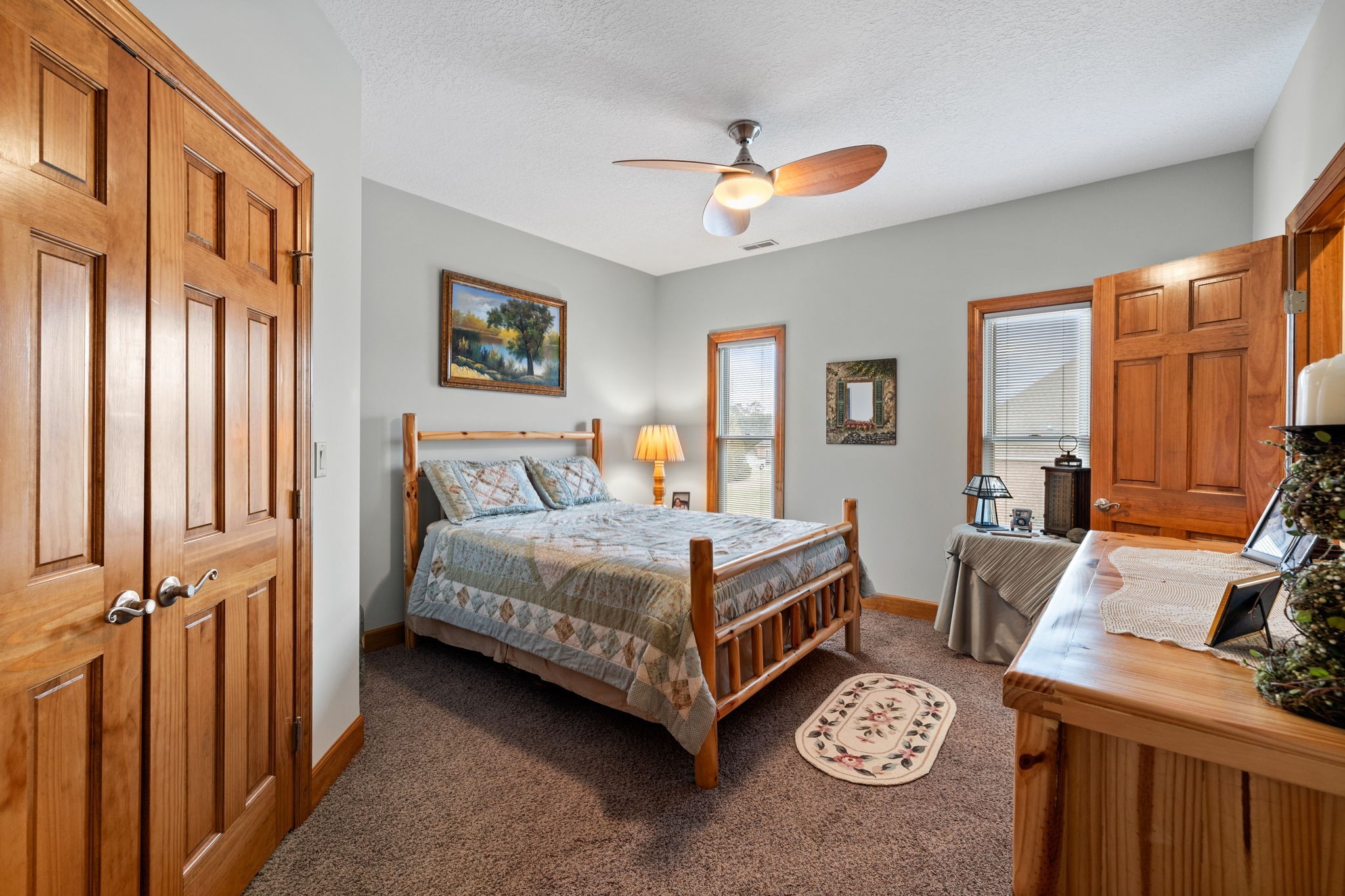 469 Pickney Road Winchester, TN 37398 - Photo 33 of 49 Guest Bedroom with jack-in-jill bath.