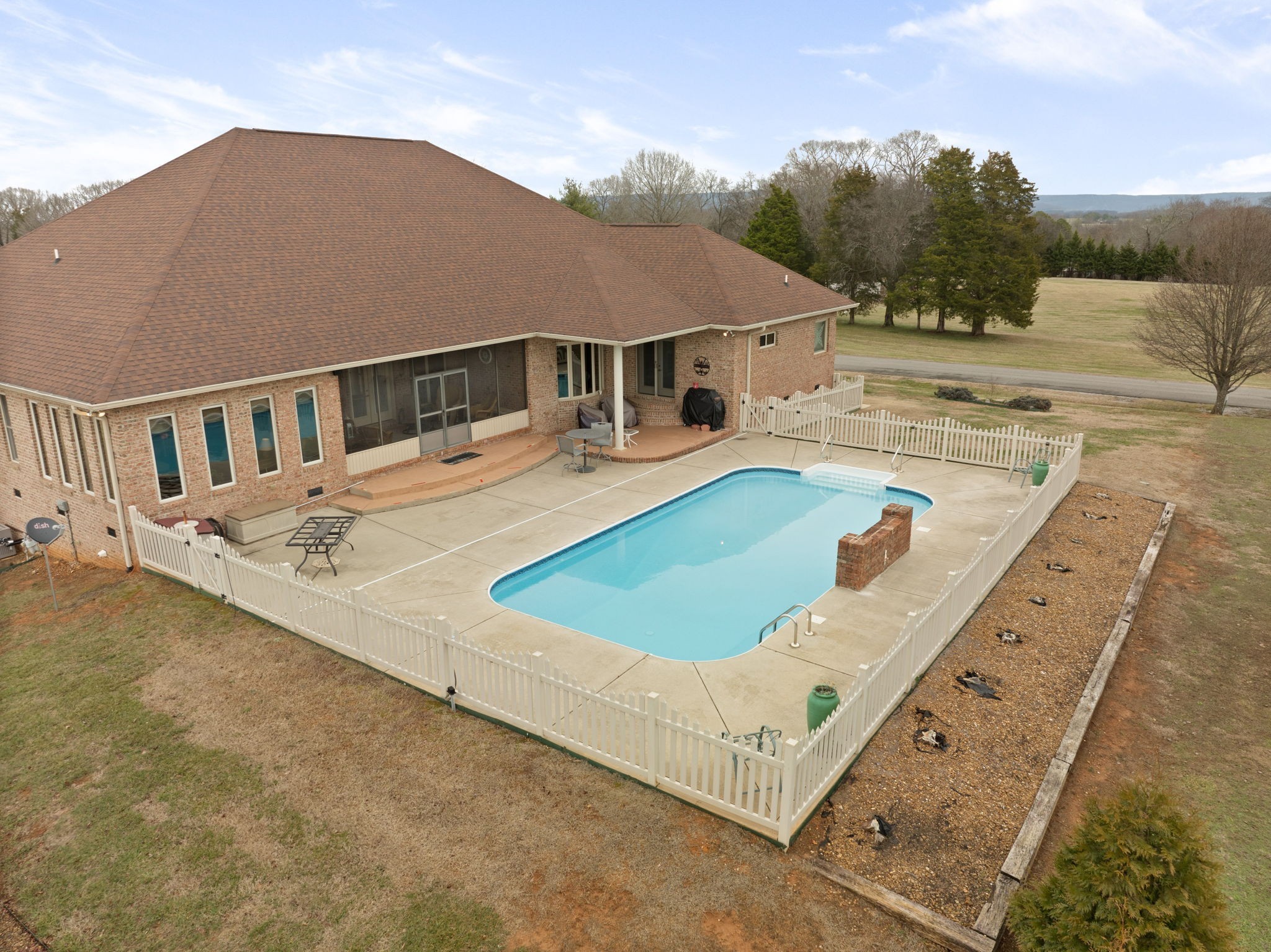 469 Pickney Road Winchester, TN 37398 - Photo 46 of 49 Side view of pool and back of home.