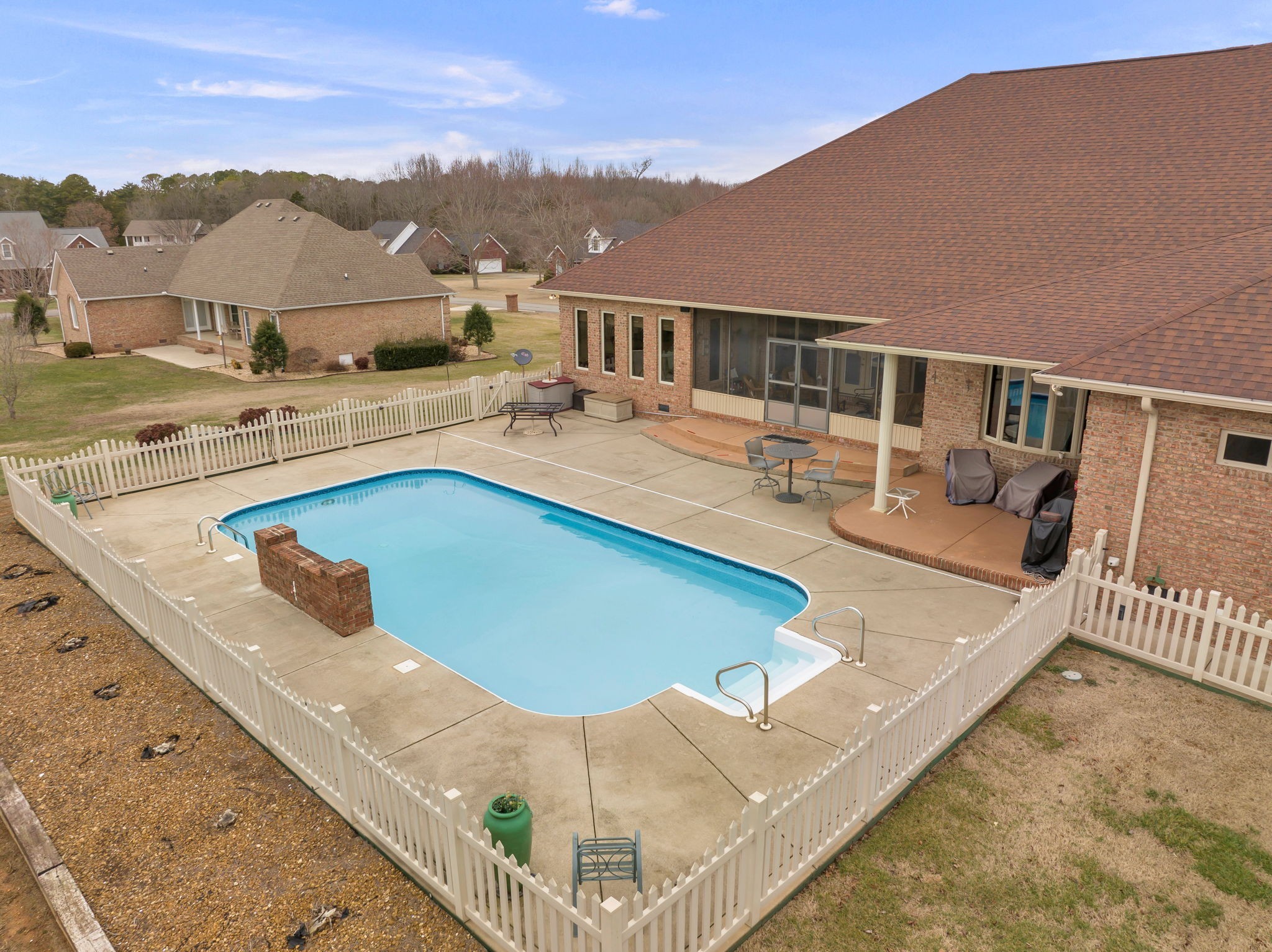 469 Pickney Road Winchester, TN 37398 - Photo 47 of 49 Another view of pool and back of home.