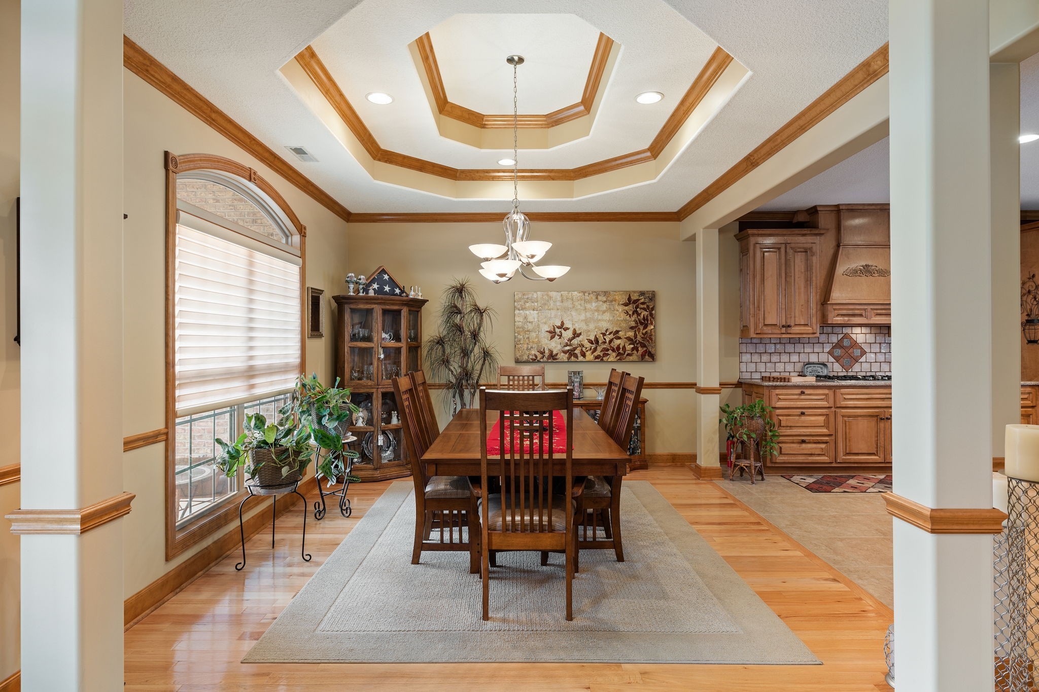 469 Pickney Road Winchester, TN 37398 - Photo 6 of 49 Formal Dining area is to your left as you enter the foyer. Notice the beautiful triple treyed ceiling!