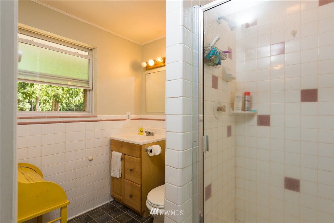18091 Wood Road Bow, WA 98232 - Photo 7 of 25 Gallery Image 7